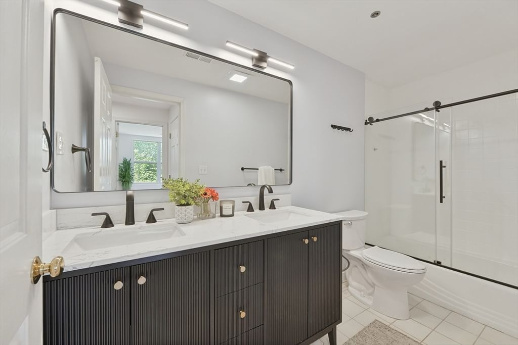 110 Coolidge Hill Rd #2, Watertown, MA, 110 Coolidge Hill Rd #2, Watertown, MA Photo #12