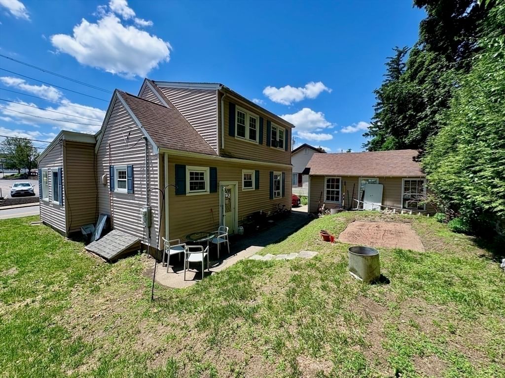 5 Canal St, Millbury, MA Photo #24