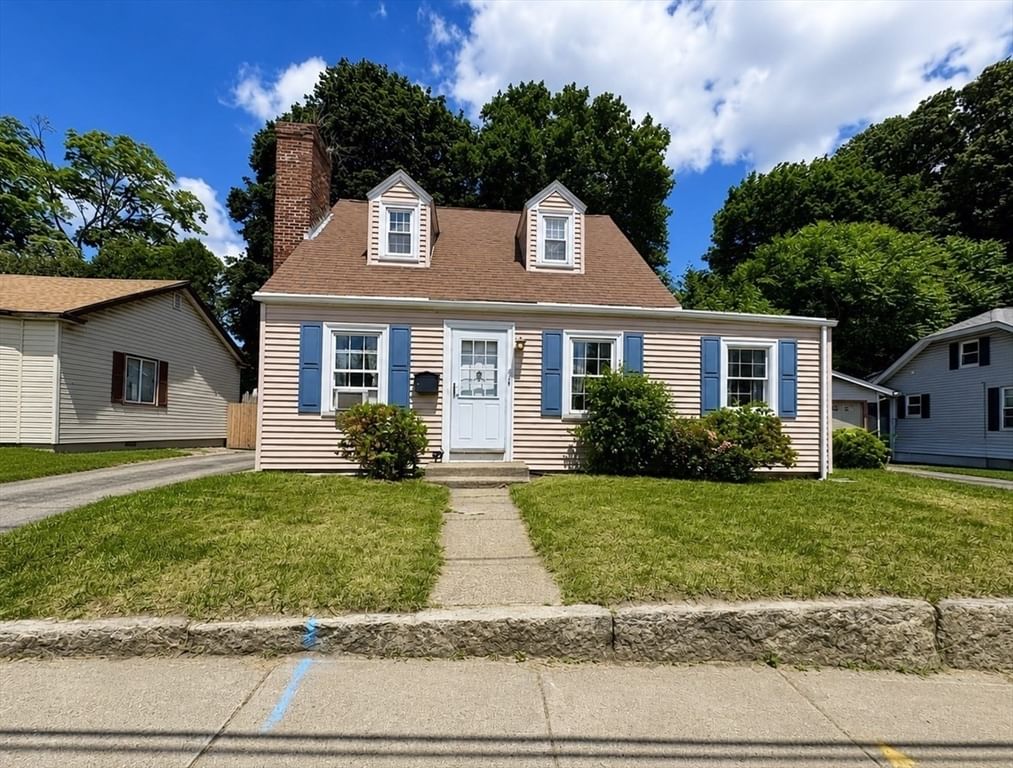 5 Canal St, Millbury, MA Photo #28