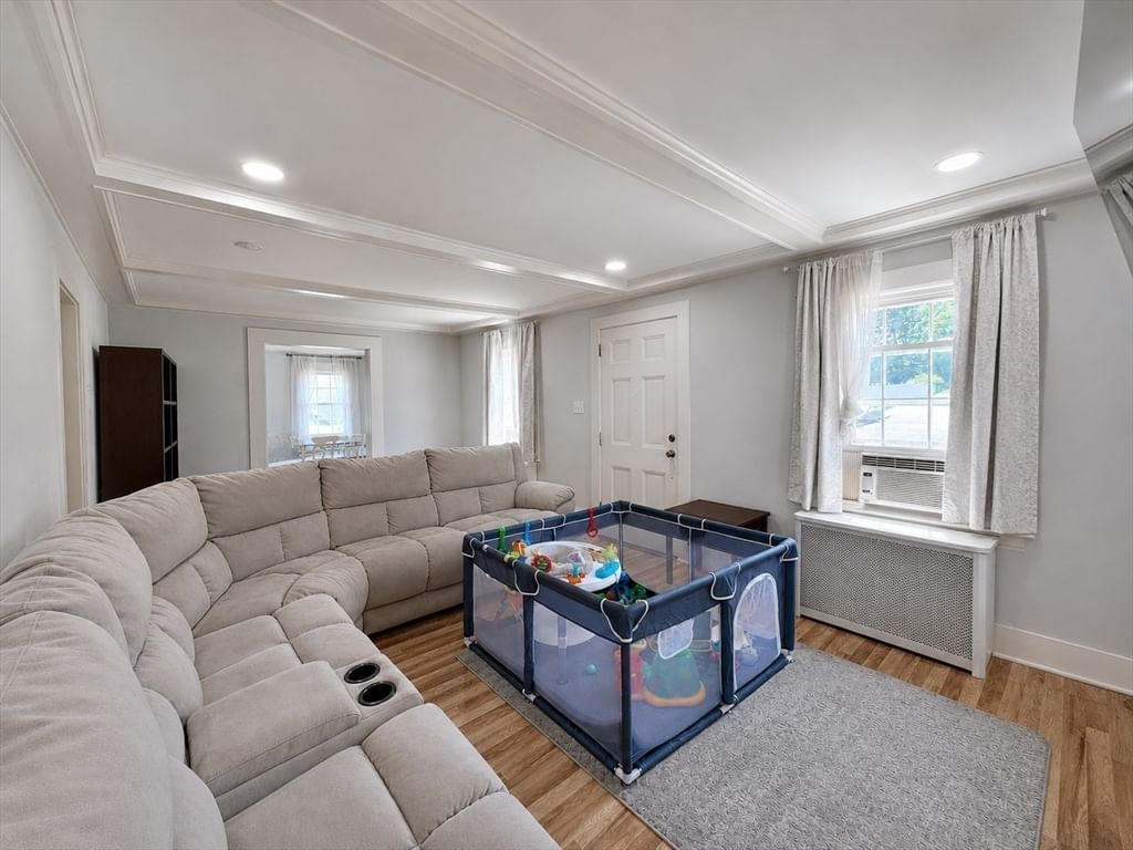 5 Canal St, Millbury, MA Photo #7