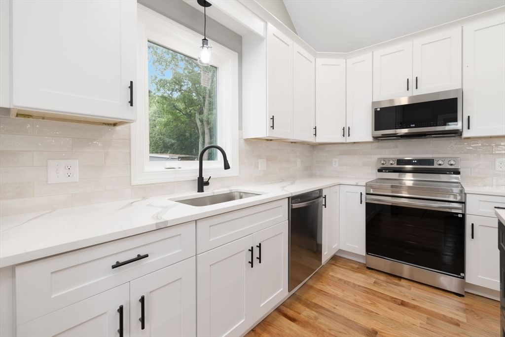 5 Colfall St, Seekonk, MA, 5 Colfall St, Seekonk, MA Photo #3