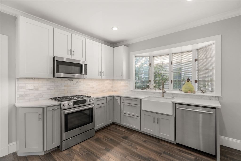 26 Hinckley St #1, Boston, MA, 26 Hinckley St #1, Boston, MA Photo #10