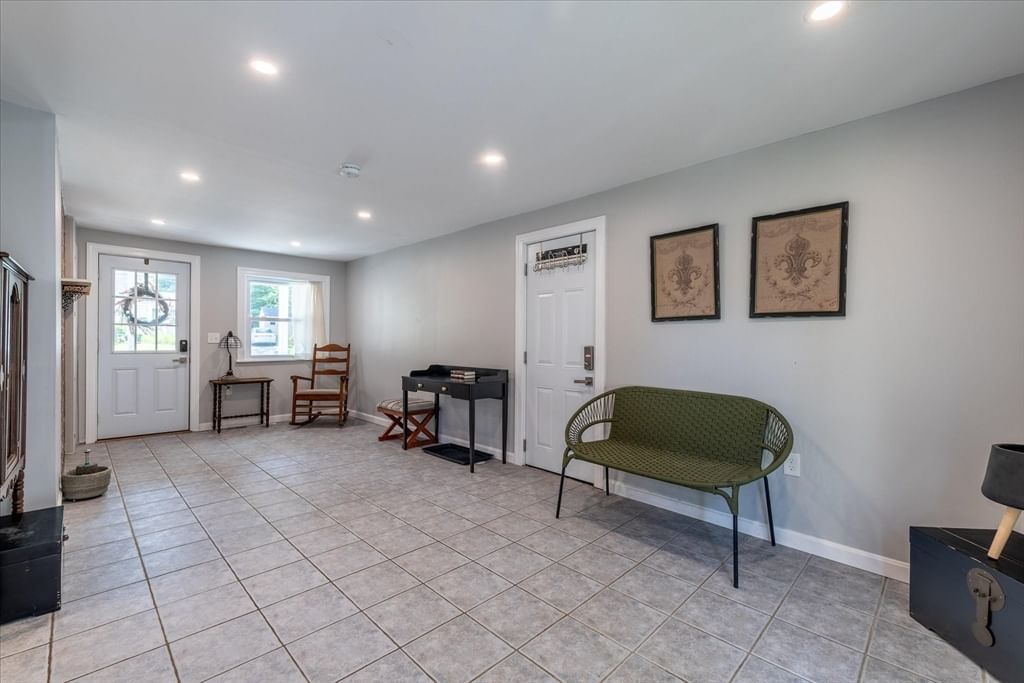 13 Curley Dr, Hudson, MA, 13 Curley Dr, Hudson, MA Photo #11