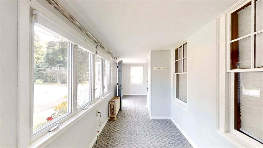 22 Pelican Ave, Worcester, MA Photo #15
