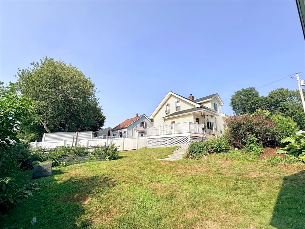 22 Pelican Ave, Worcester, MA, 22 Pelican Ave, Worcester, MA Photo #10