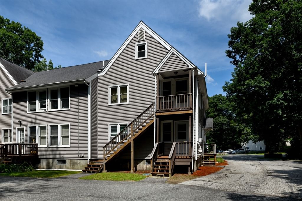 20 Stefaniak AVE #4, Webster, MA Photo #14