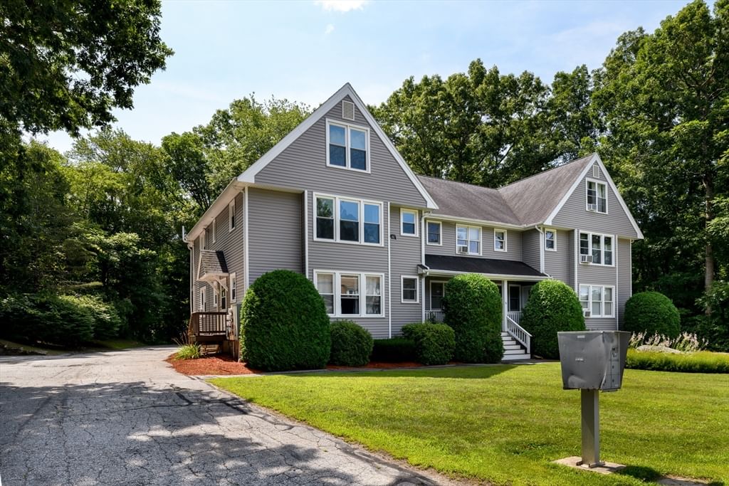 20 Stefaniak AVE #4, Webster, MA Photo #16