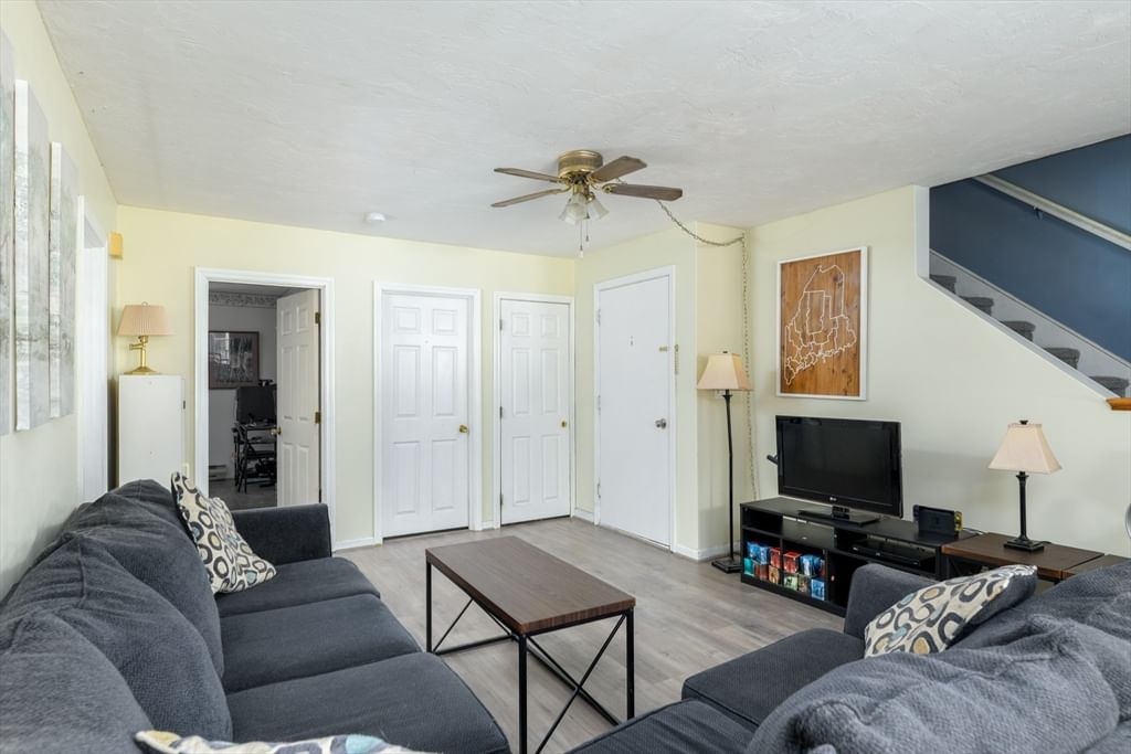 20 Stefaniak AVE #4, Webster, MA Photo #3