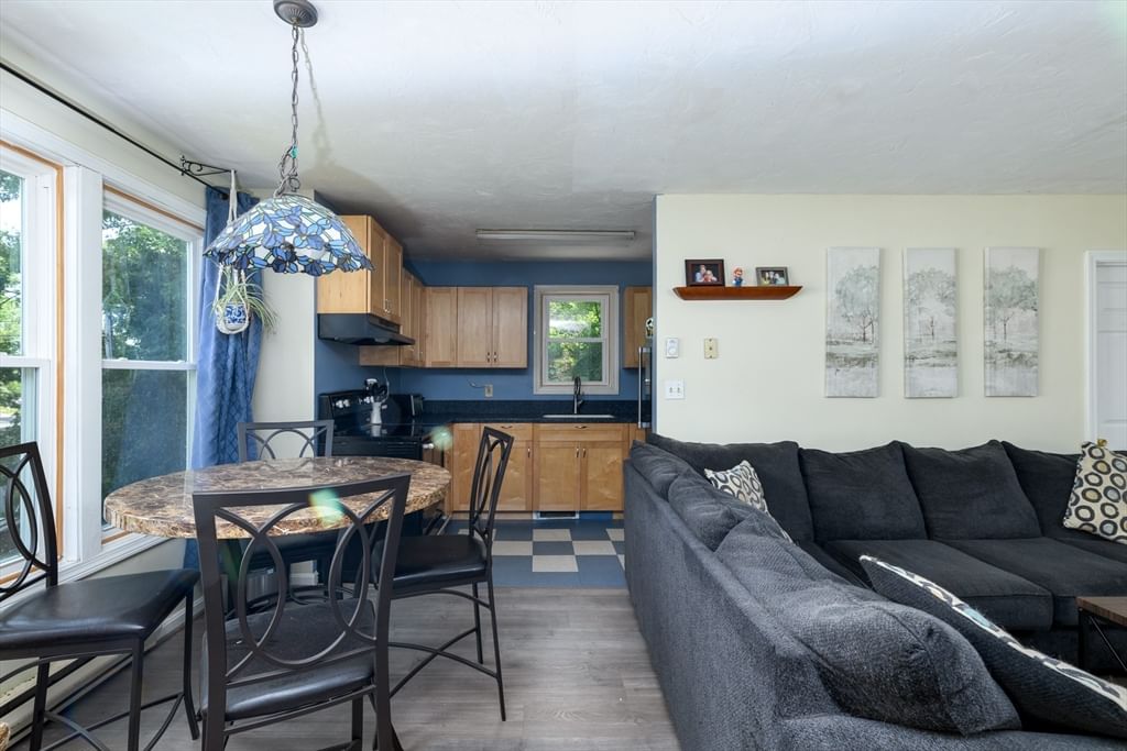 20 Stefaniak AVE #4, Webster, MA Photo #4