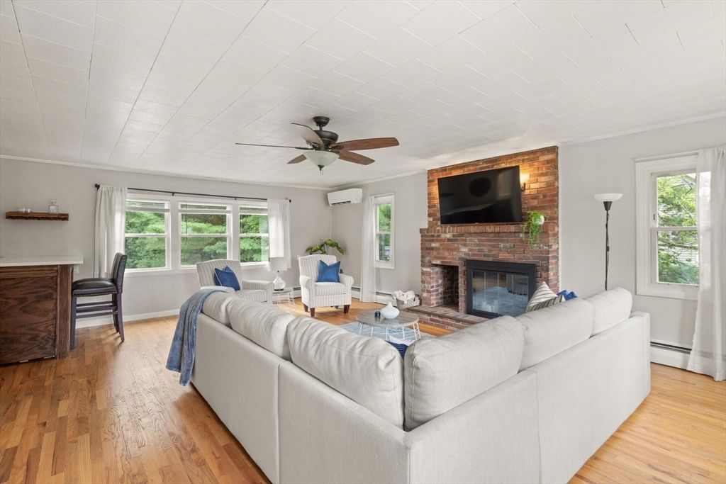 335 Moosehill Road, Walpole, MA, 335 Moosehill Road, Walpole, MA Photo #10