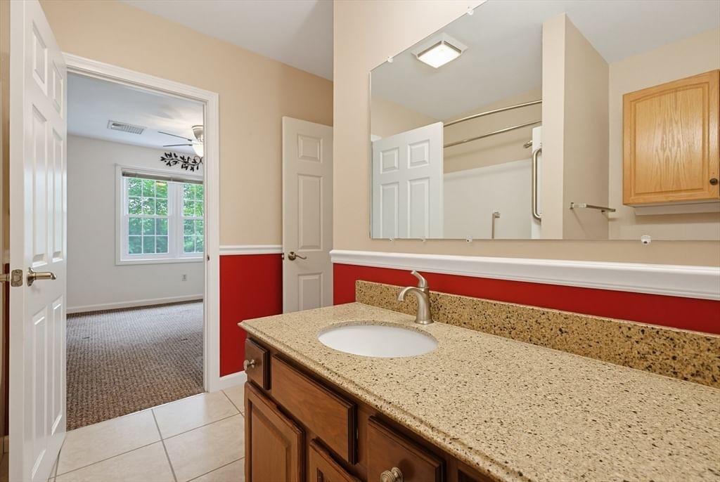 206 Laurelwood Dr #206, Hopedale, MA, 206 Laurelwood Dr #206, Hopedale, MA Photo #25