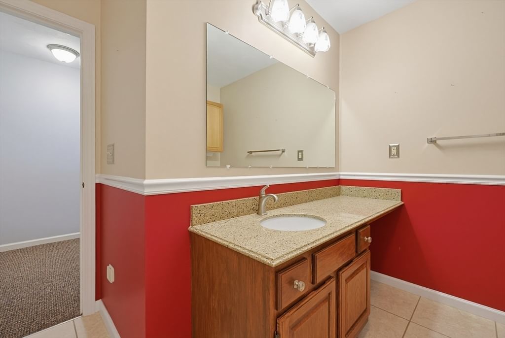 206 Laurelwood Dr #206, Hopedale, MA, 206 Laurelwood Dr #206, Hopedale, MA Photo #26