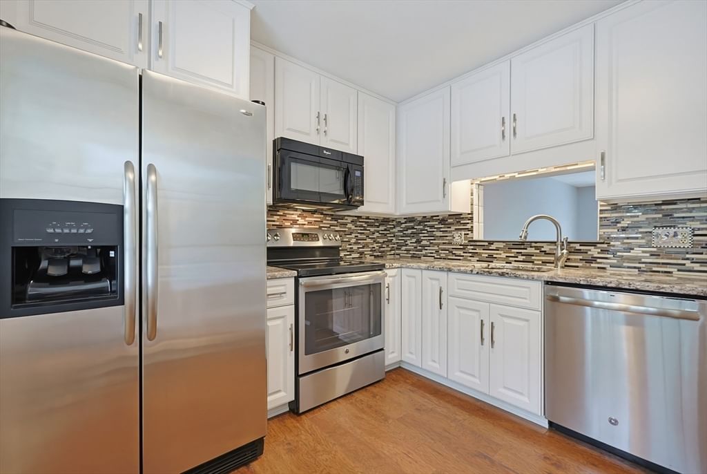 206 Laurelwood Dr #206, Hopedale, MA, 206 Laurelwood Dr #206, Hopedale, MA Photo #8