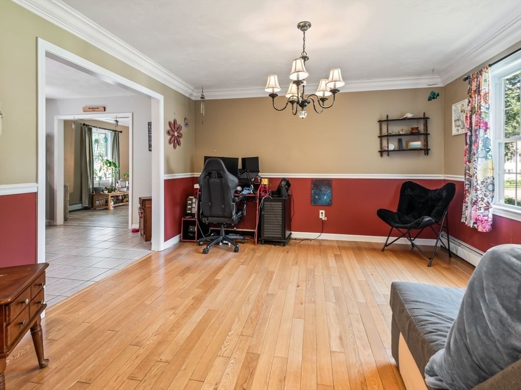 4 Commonwealth Ave, Auburn, MA Photo #16