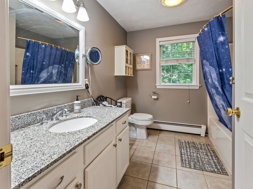 4 Commonwealth Ave, Auburn, MA Photo #30