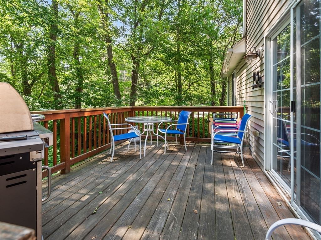 4 Commonwealth Ave, Auburn, MA Photo #36