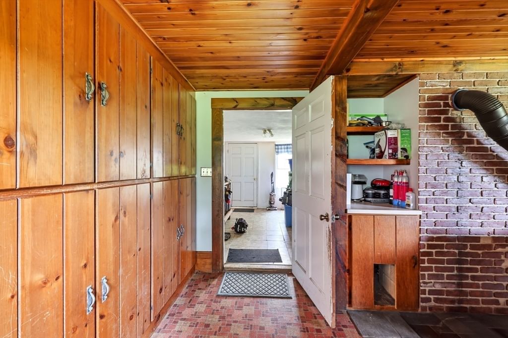 233 Ragged Hill Rd, West Brookfield, MA, 233 Ragged Hill Rd, West Brookfield, MA Photo #12