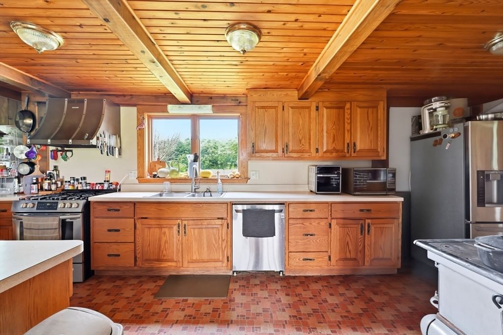 233 Ragged Hill Rd, West Brookfield, MA, 233 Ragged Hill Rd, West Brookfield, MA Photo #9