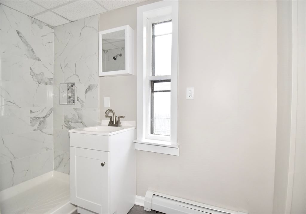 24-26 Pequot St, Springfield, MA Photo #12