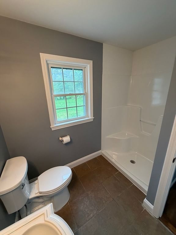16 Warfield St, Hopedale, MA Photo #17