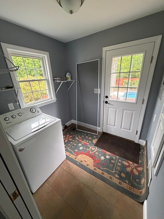 16 Warfield St, Hopedale, MA Photo #19