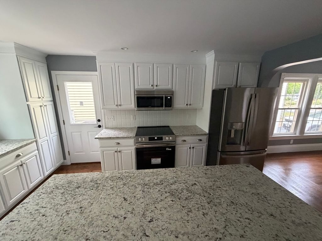 16 Warfield St, Hopedale, MA Photo #10