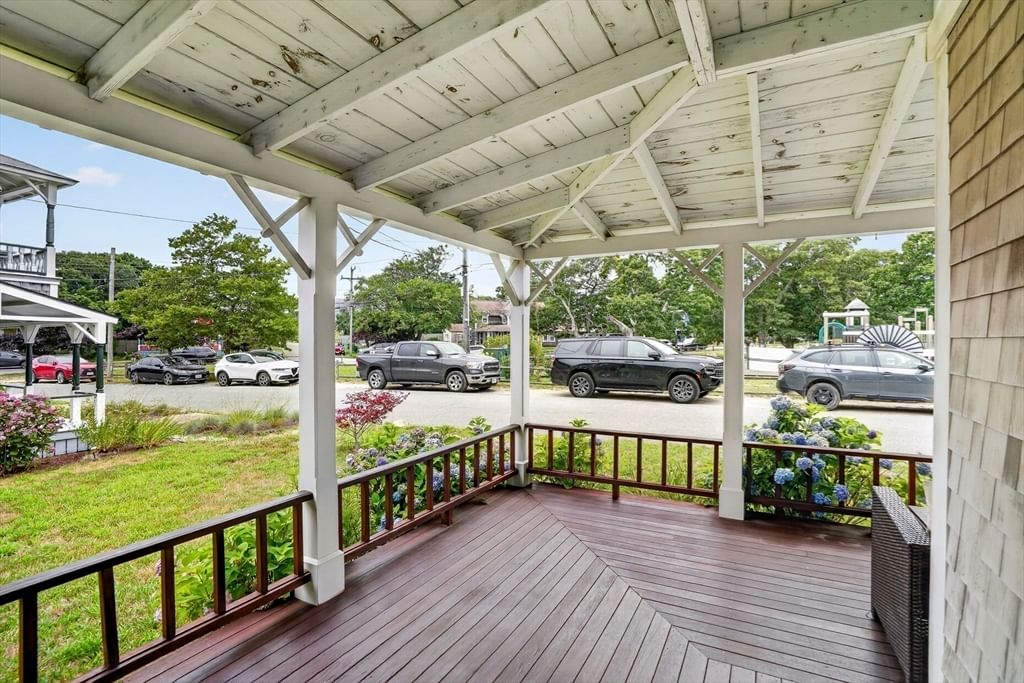 59 Tuckernuck Ave, Oak Bluffs, MA, 59 Tuckernuck Ave, Oak Bluffs, MA Photo #37