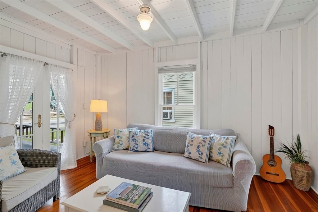 59 Tuckernuck Ave, Oak Bluffs, MA, 59 Tuckernuck Ave, Oak Bluffs, MA Photo #5