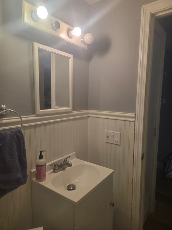 6 Corey Colonial #6, Agawam, MA Photo #20