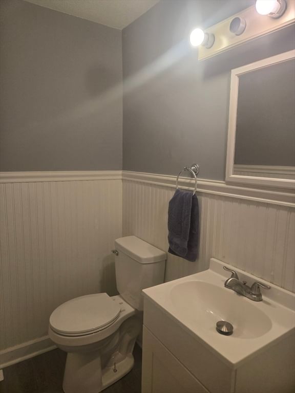 6 Corey Colonial #6, Agawam, MA Photo #21