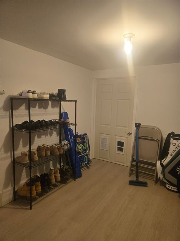 6 Corey Colonial #6, Agawam, MA Photo #31