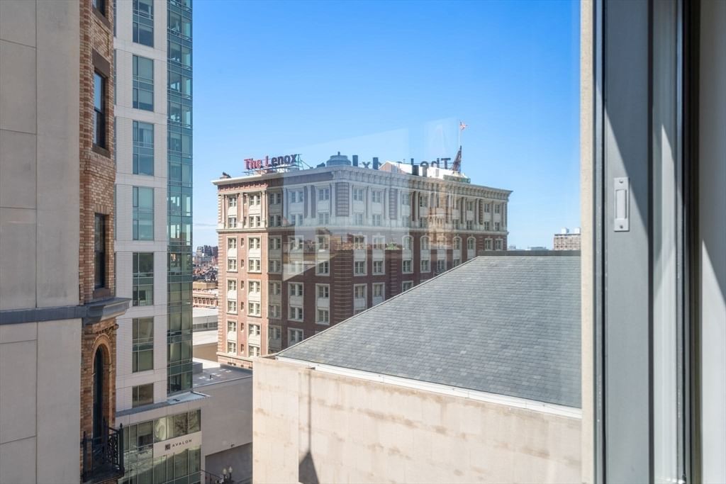 1 Huntington Ave #807, Boston, MA Photo #31