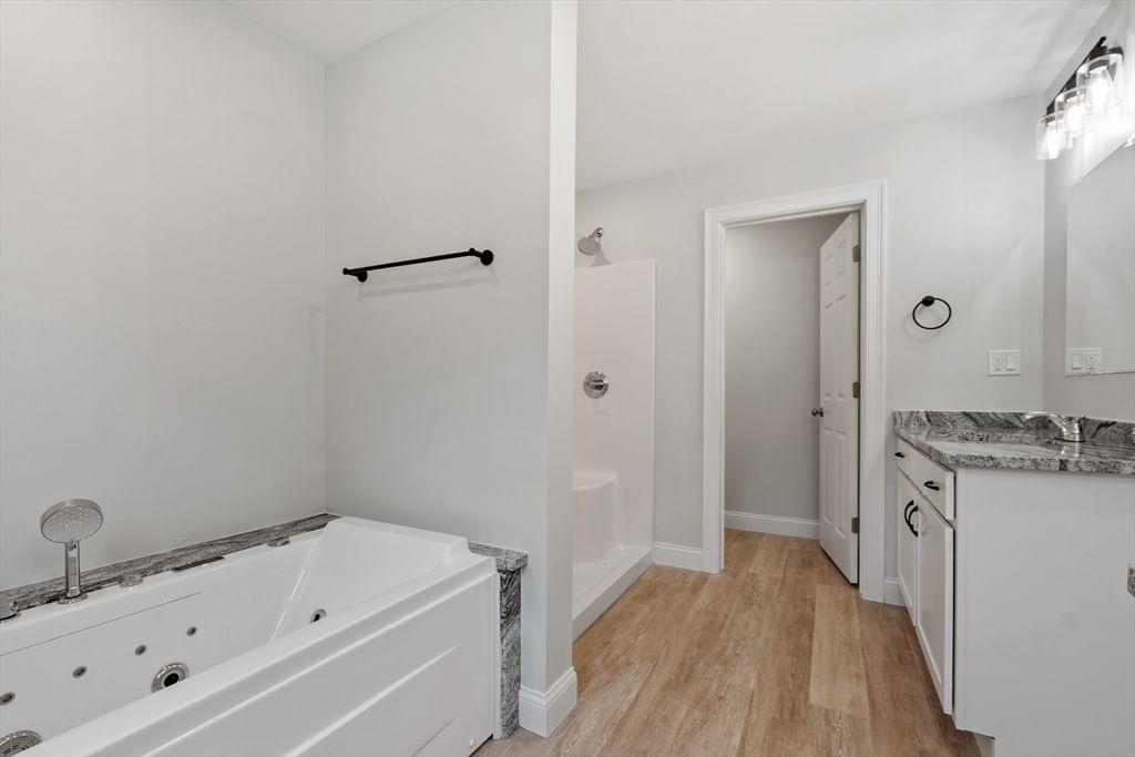 72 Cottage Ln #B, Templeton, MA, 72 Cottage Ln #B, Templeton, MA Photo #4