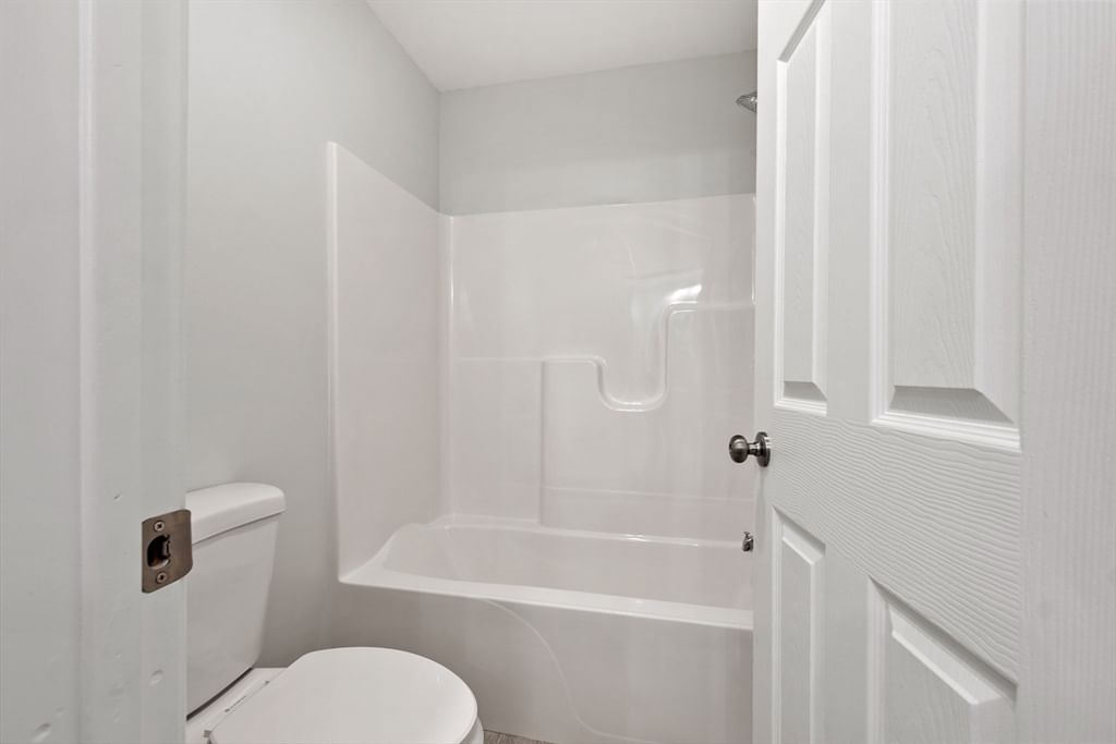 72 Cottage Ln #B, Templeton, MA, 72 Cottage Ln #B, Templeton, MA Photo #32