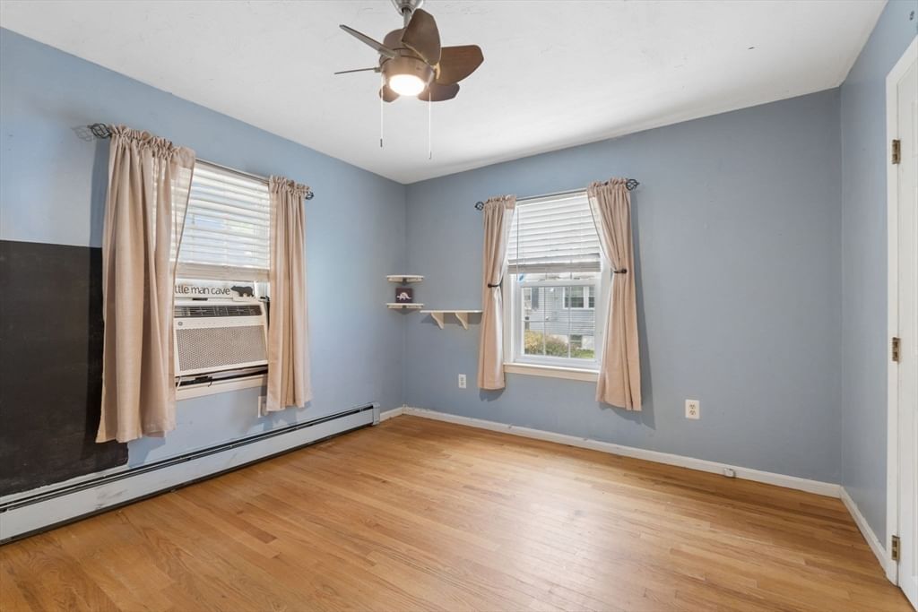 70 Mirror Lake Ave #70, Norfolk, MA Photo #17