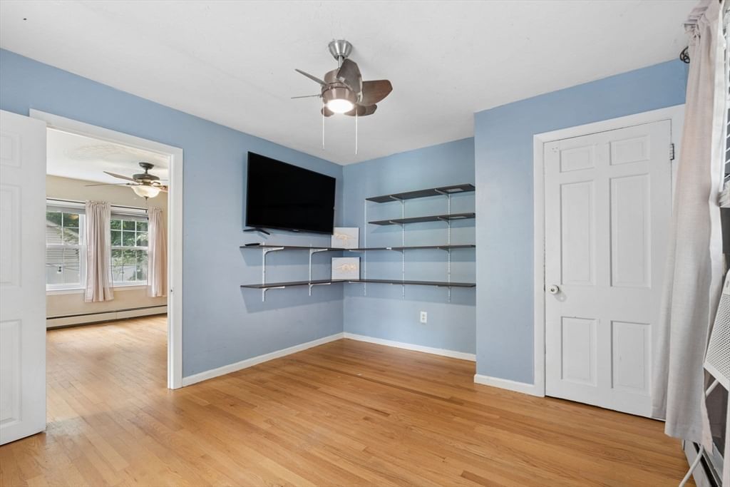 70 Mirror Lake Ave #70, Norfolk, MA Photo #18