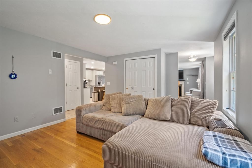 23 Black Cat Rd, Plymouth, MA, 23 Black Cat Rd, Plymouth, MA Photo #12