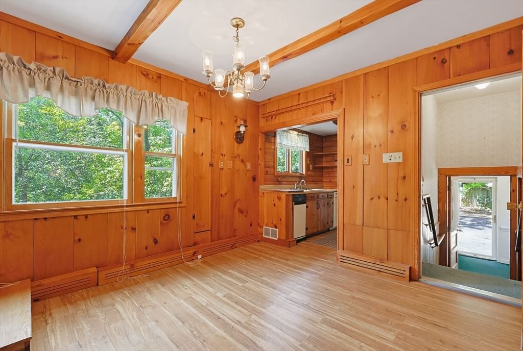640 Pulaski Blvd, Bellingham, MA Photo #11
