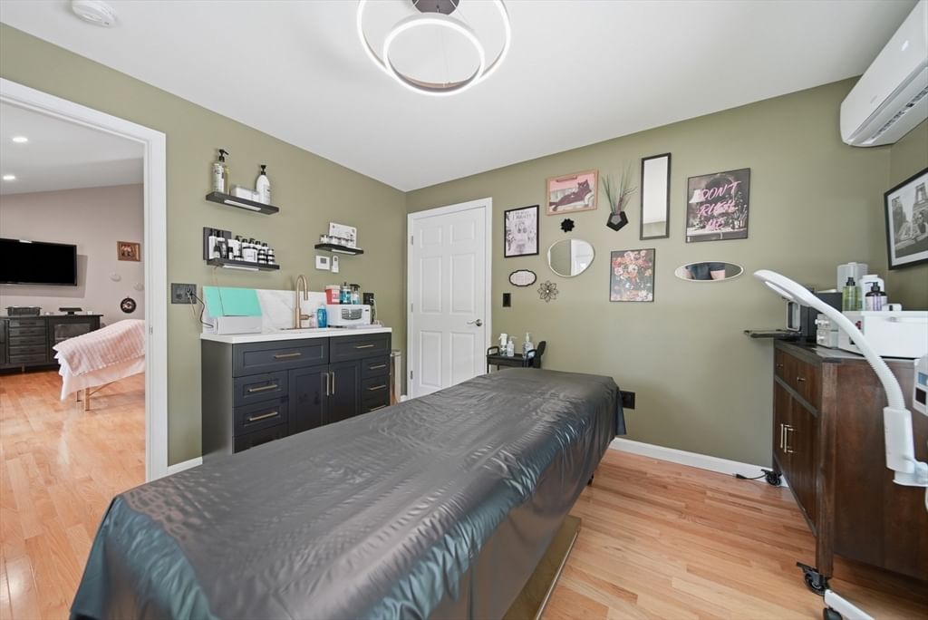 1 Rock Forest Drive, Hooksett, NH Photo #10