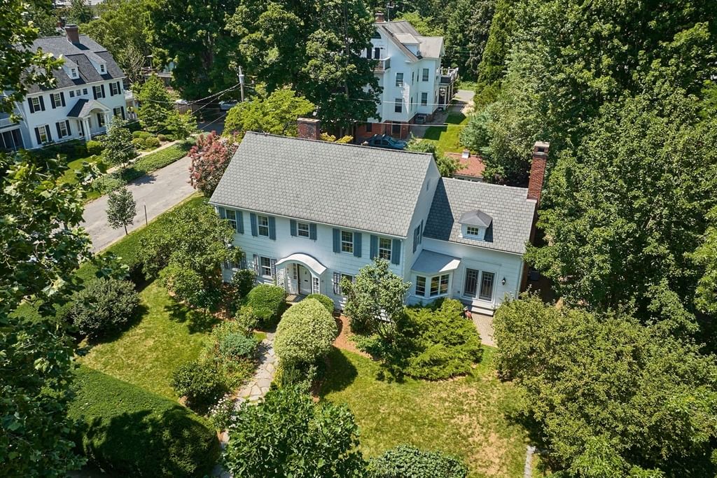 Photo of 15 Barrett Place, Northampton, MA