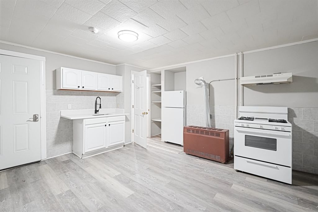 168 Lunenburg St, Fitchburg, MA, 168 Lunenburg St, Fitchburg, MA Photo #10