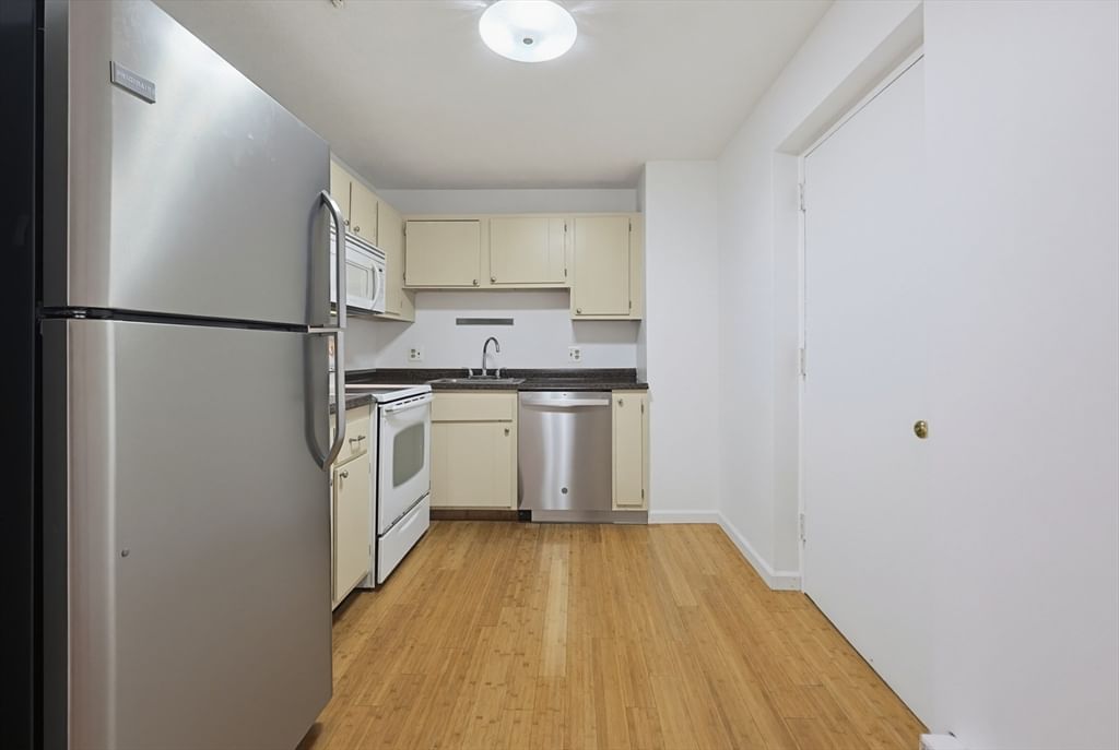 65 Milliken Ave #3, Franklin, MA Photo #6