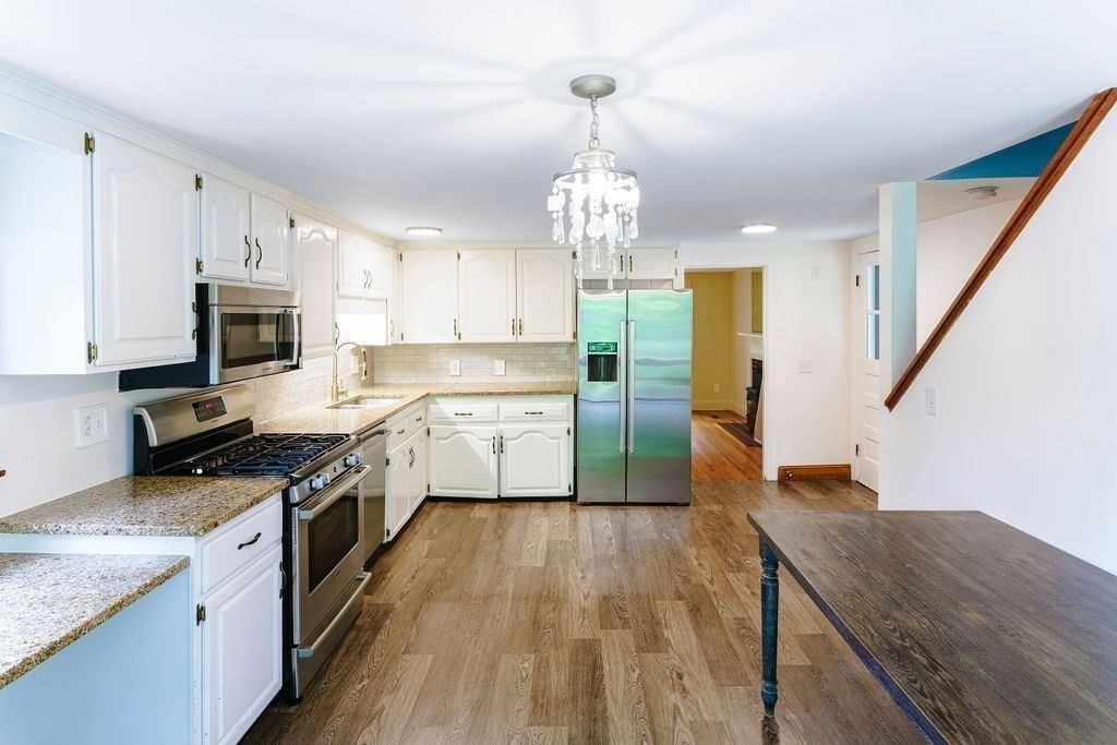 1083 Edgell Rd, Framingham, MA, 1083 Edgell Rd, Framingham, MA Photo #9