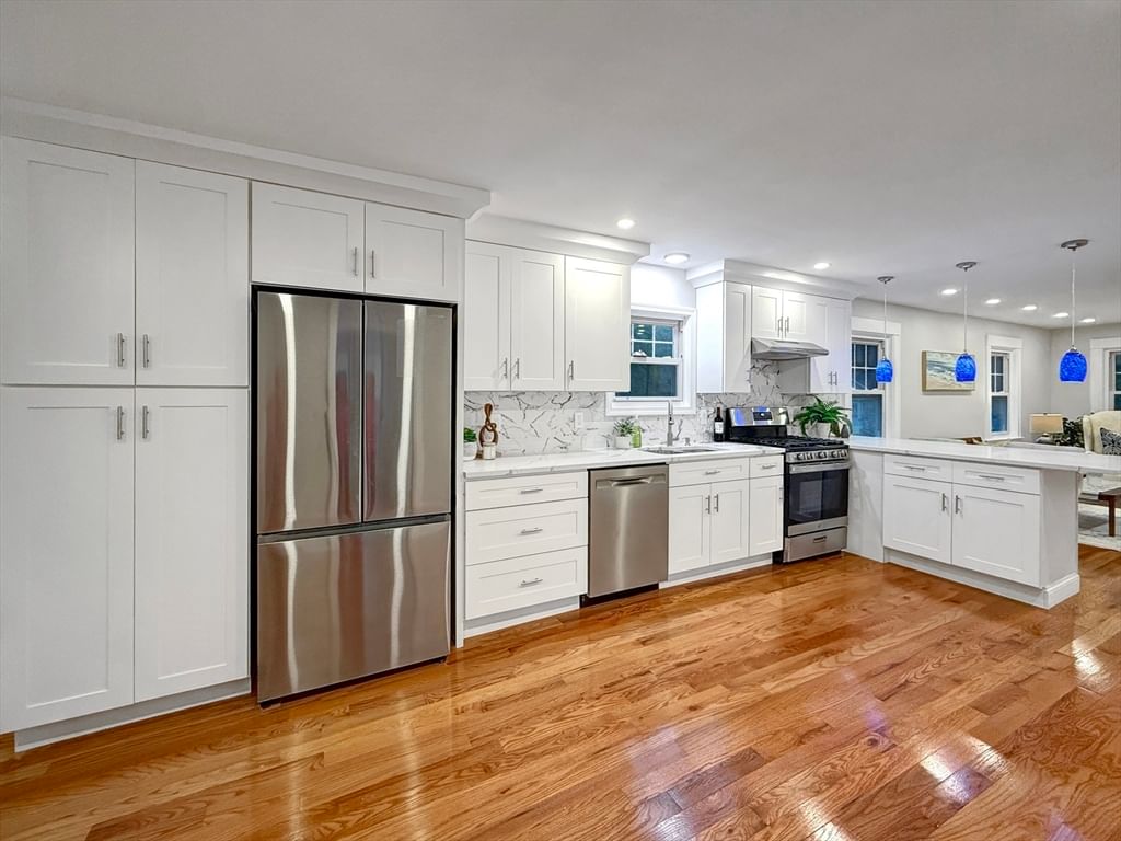 190 W Plain St, Wayland, MA, 190 W Plain St, Wayland, MA Photo #2