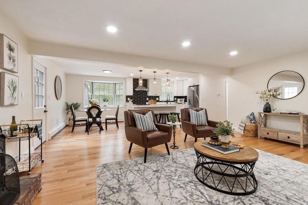 368 Hill Rd, Boxborough, MA Photo #13