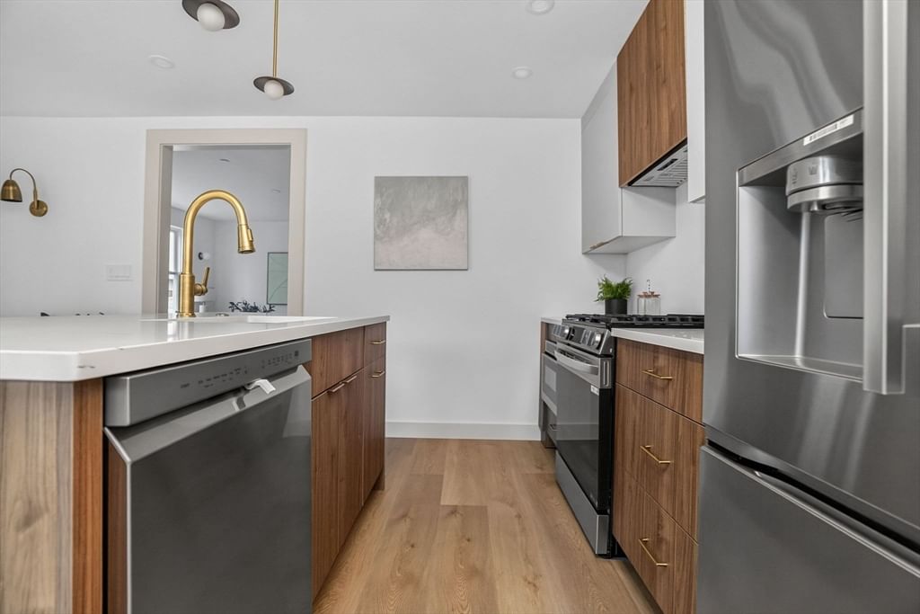 146 Jaques St #A, Somerville, MA Photo #3