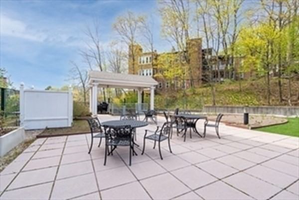 1600 Beacon St #1009, Brookline, MA Photo #16