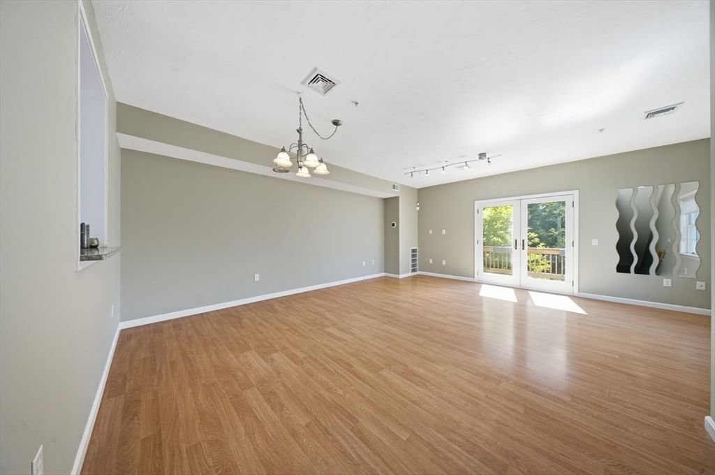140 Commonwealth Ave #7, North Attleboro, MA, 140 Commonwealth Ave #7, North Attleboro, MA Photo #9