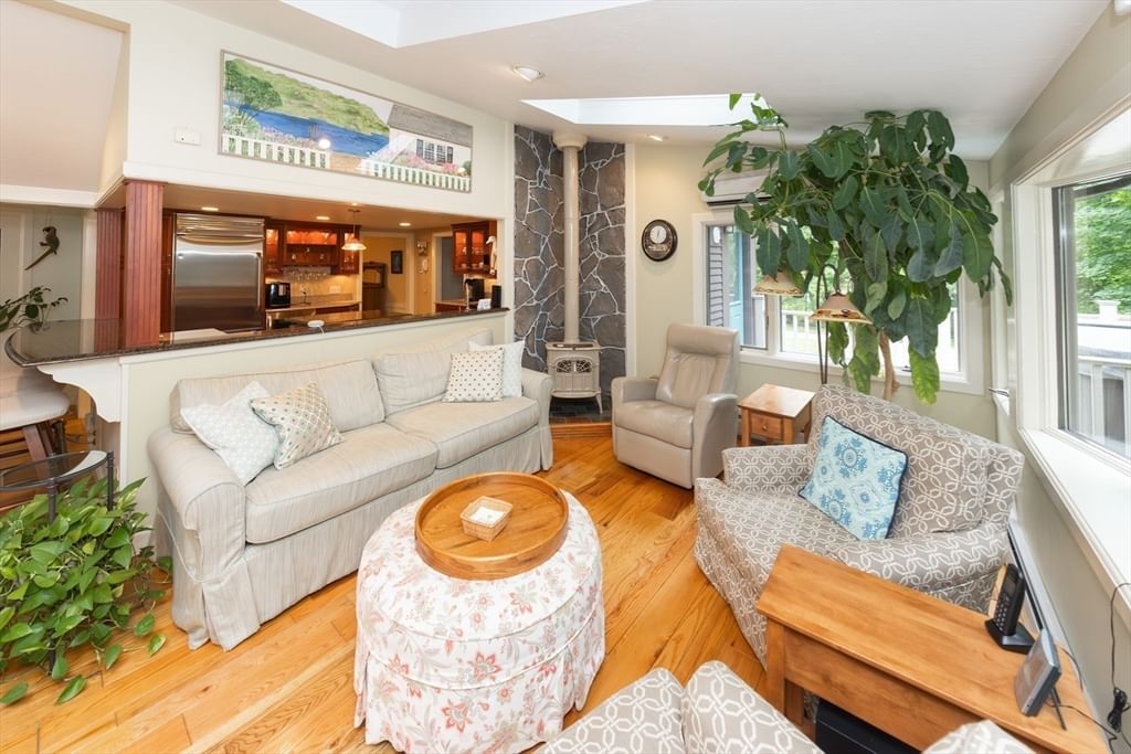 19 George Allen Rd, West Brookfield, MA Photo #9
