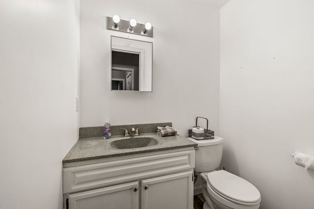 1255 Main St, Warren, MA, 1255 Main St, Warren, MA Photo #17